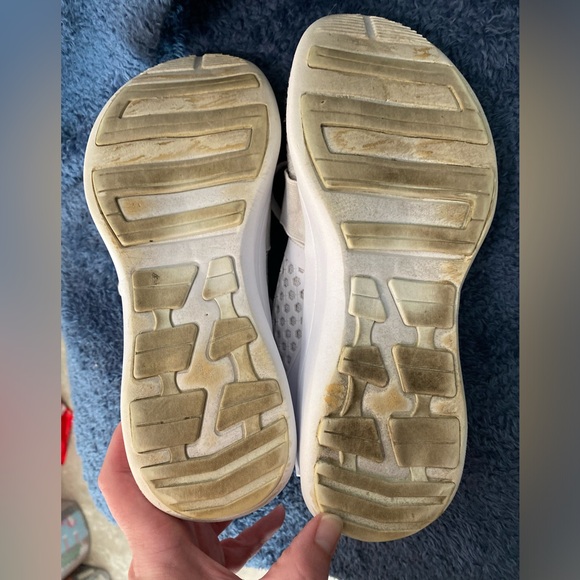 RBX Gloria wk running shoe. White. Woman’s Size 8 - Picture 7 of 8